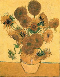 Vase-with-15-sunflowers-van