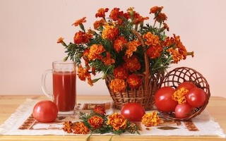 Fleurs et tomates