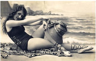 1910 Bathing Beauty