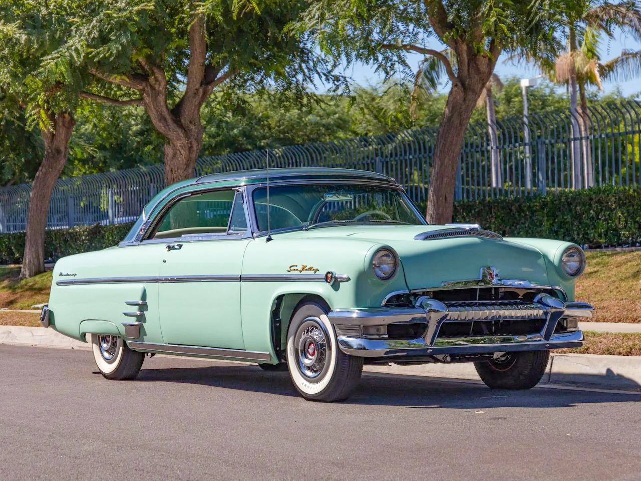 1954 Mercury Monterey Sun Valley Hardtop Coupe