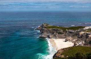 Shoreline-landscape-and-scenery-in-cape-town-south-africa