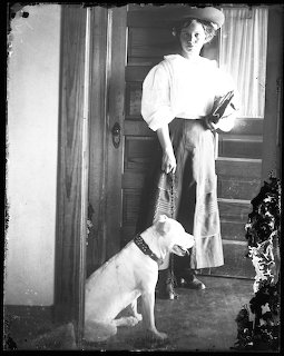Woman and a Dog in Philip (2013-07-08-318)