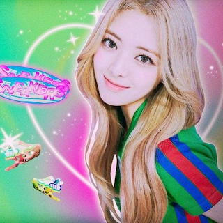 YUNA ITZY CHECKMATE