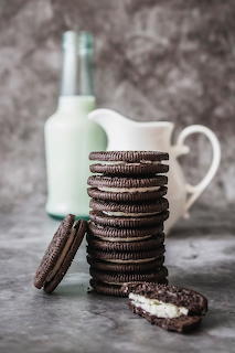 cookies & milk