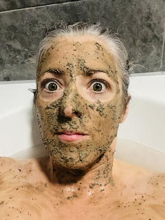 Mudmaskbath.jpg