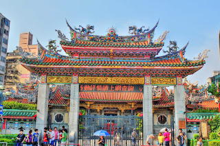 Lungshan Temple ~ Taipei, Taiwan