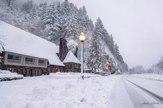 snow covered Multnomah Falls Lodge Oregon