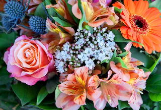 Flower arrangement