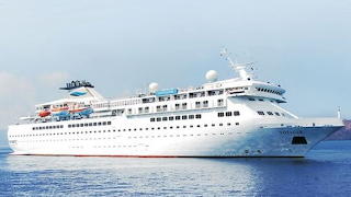 Cruise Ship Voyager-Photo Trevor Edwards Garden Design