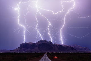 Lightning-by-M-Olbinski