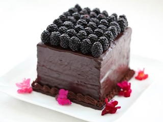 Blackberry Chocolate Cake