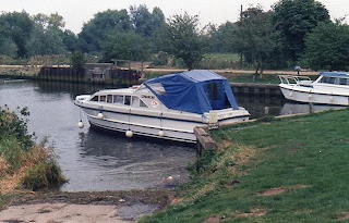 Motor boat