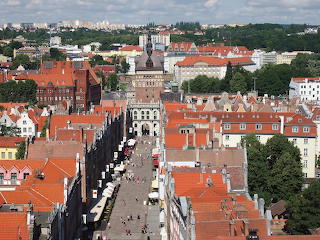 Widok na ulicę Długą z wieży Ratusza