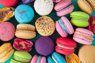 Rainbow macarons